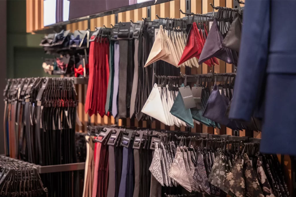 Tarocash retail fitout 3